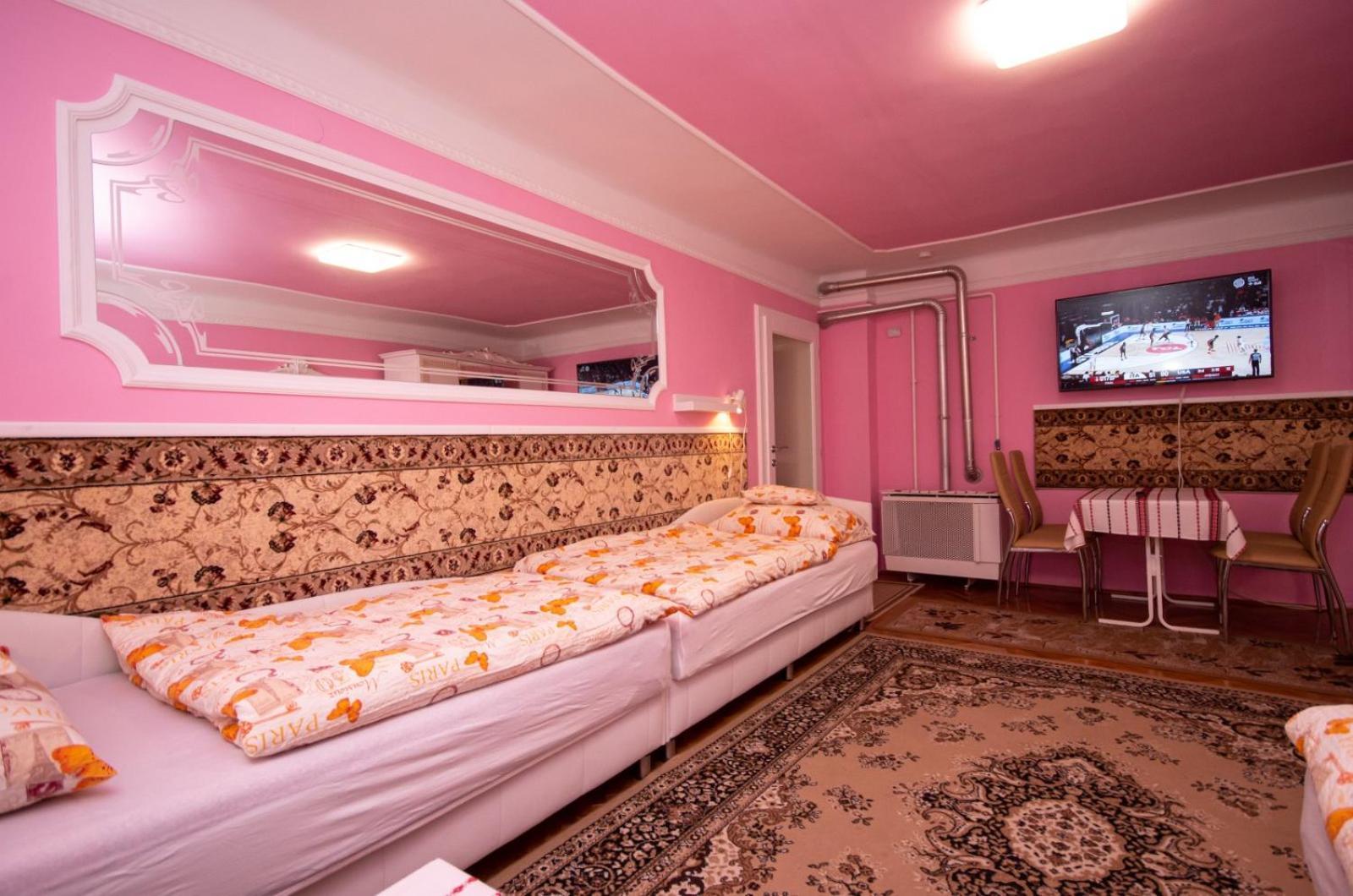 Amalia Apartman Gyula Exterior foto