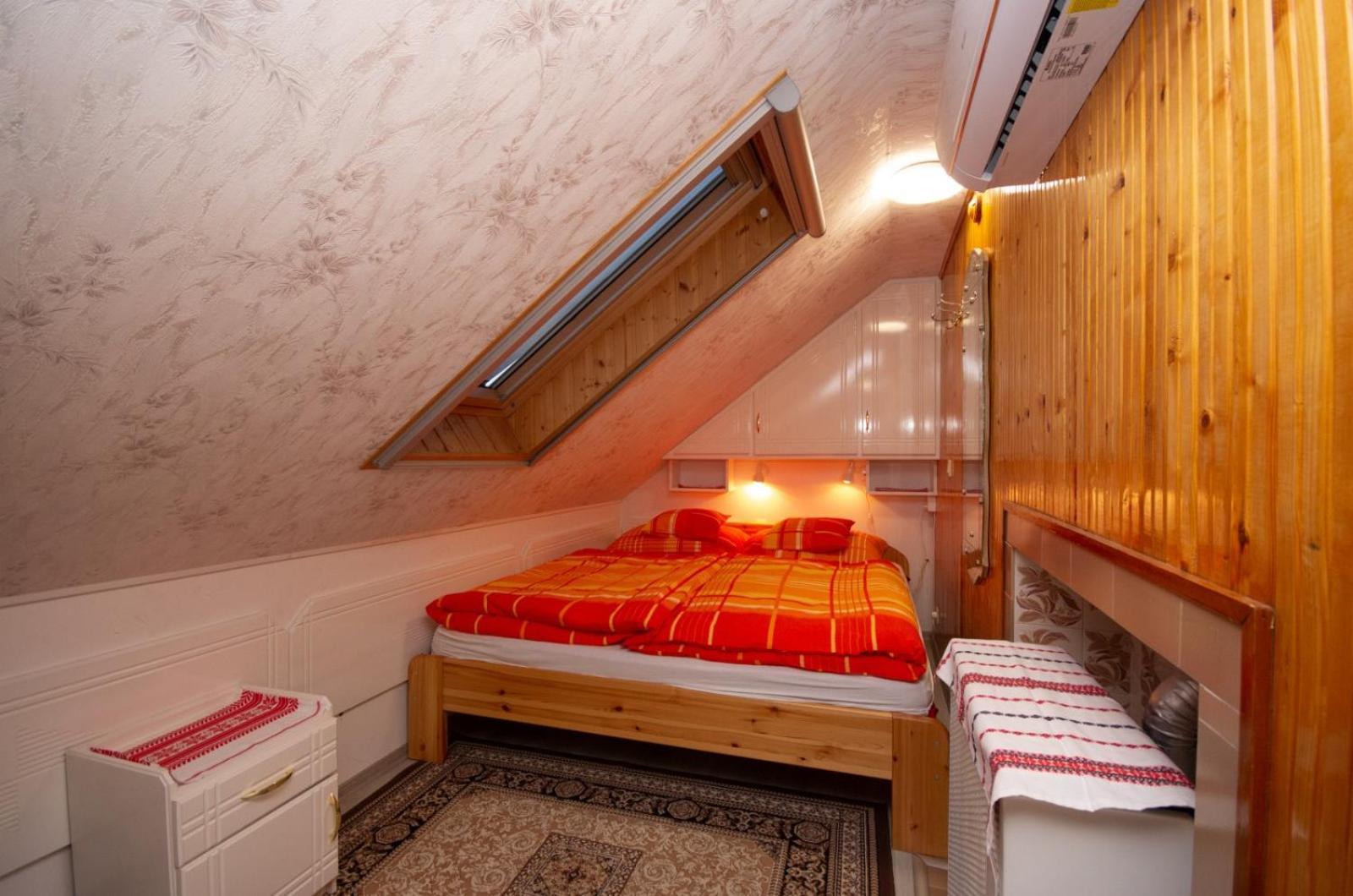 Amalia Apartman Gyula Exterior foto
