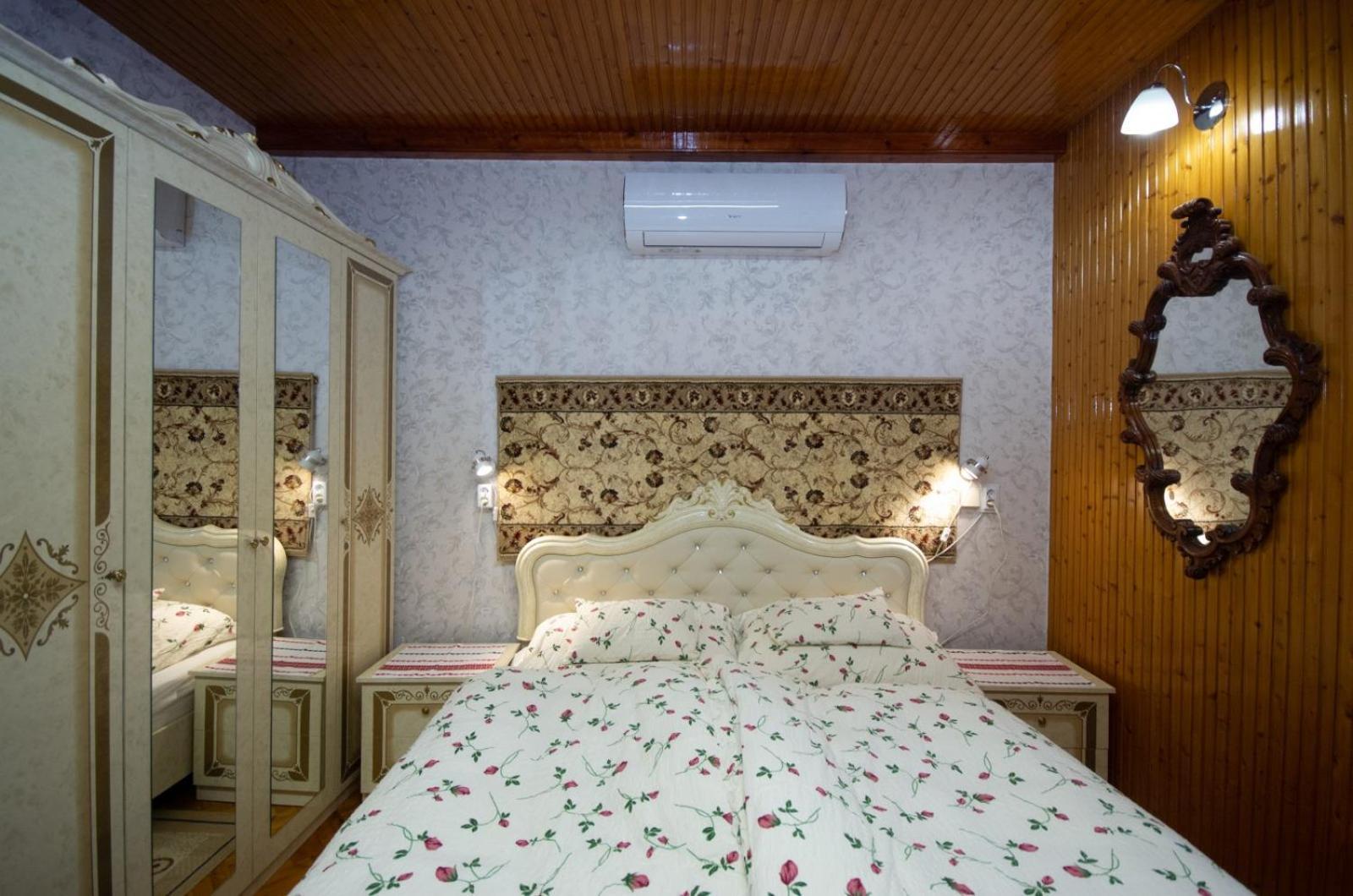 Amalia Apartman Gyula Exterior foto