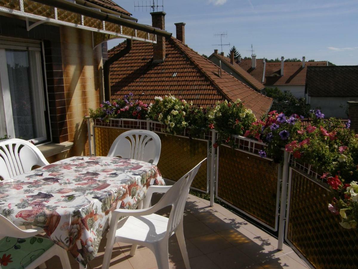 Amalia Apartman Gyula Exterior foto