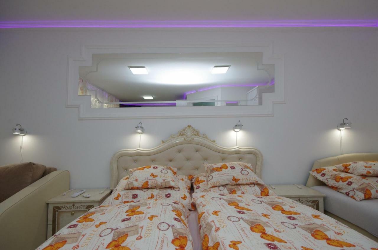 Amalia Apartman Gyula Exterior foto